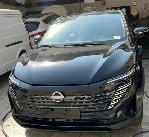نیسان، قشقایی