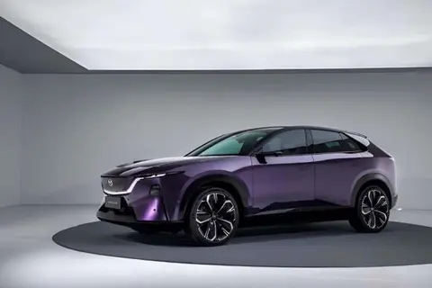 حواله مزدا، EZ60 EREV