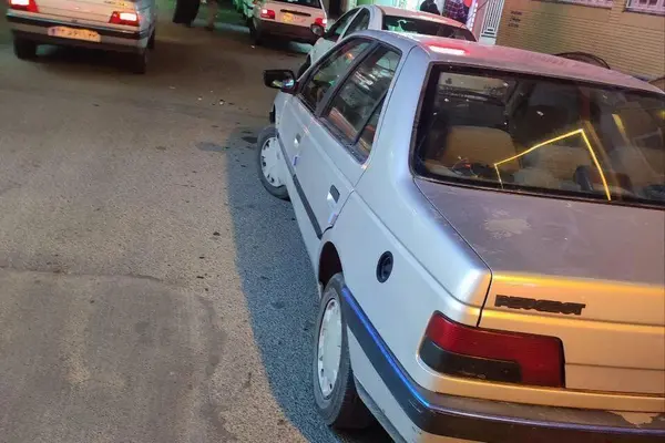 پژو  405