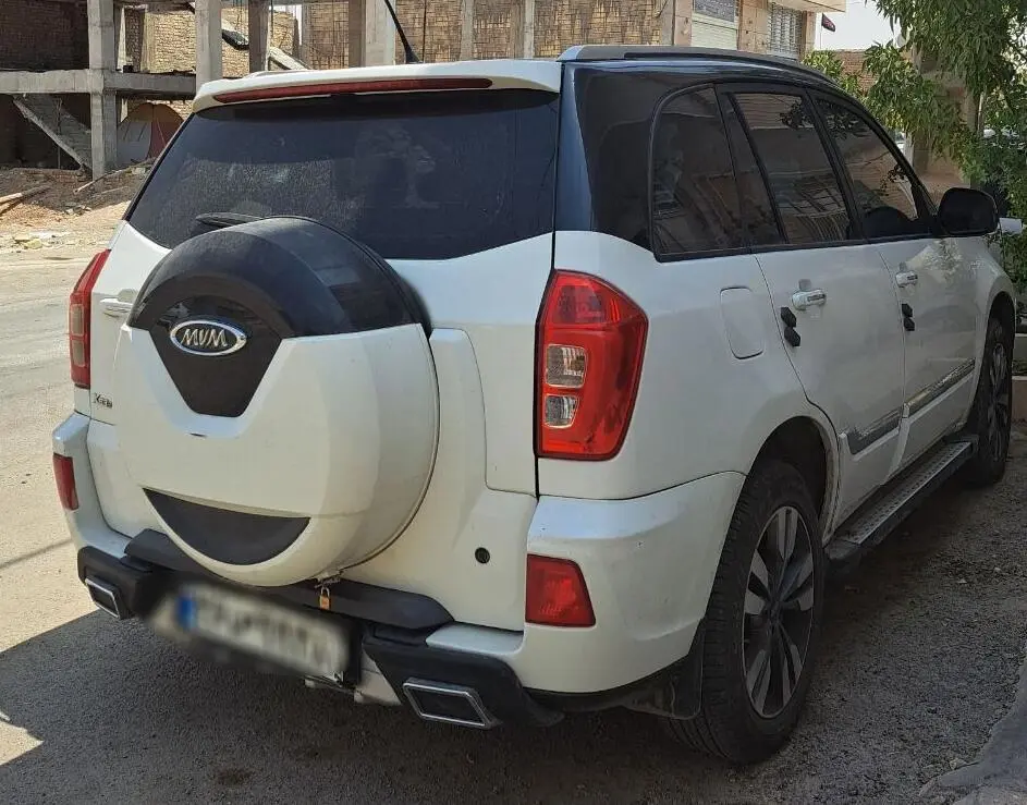 ام وی ام،  X33 S
