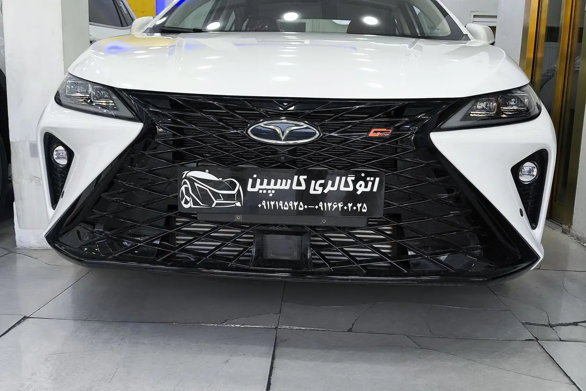 فونیکس،  آریزو 6 جی تی (Z6 GT)