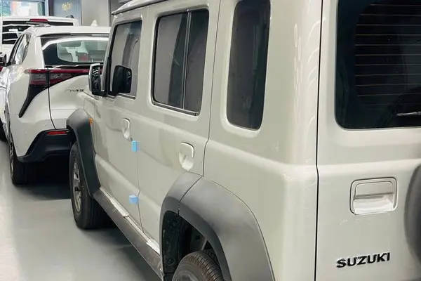 سوزوکی، جیمنی 5 در