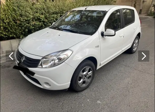 رنو، ساندرو