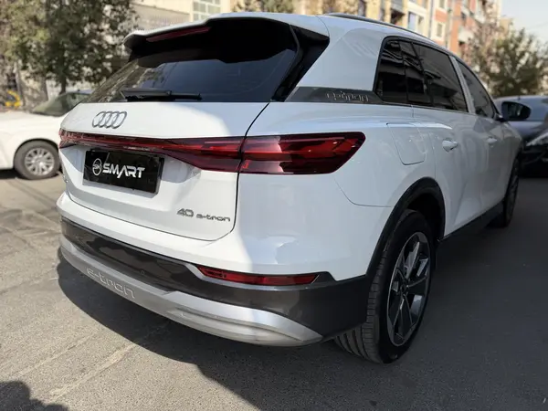 آئودی، Q5 e-tron