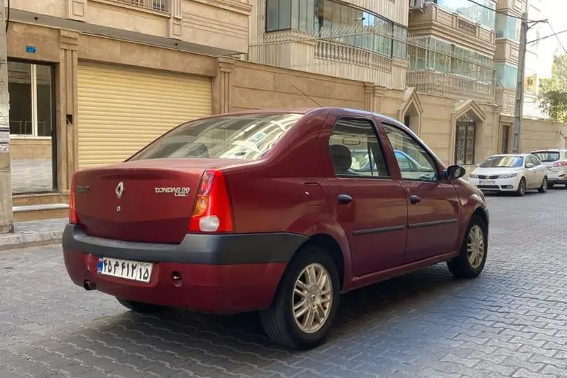 رنو،  تندر 90