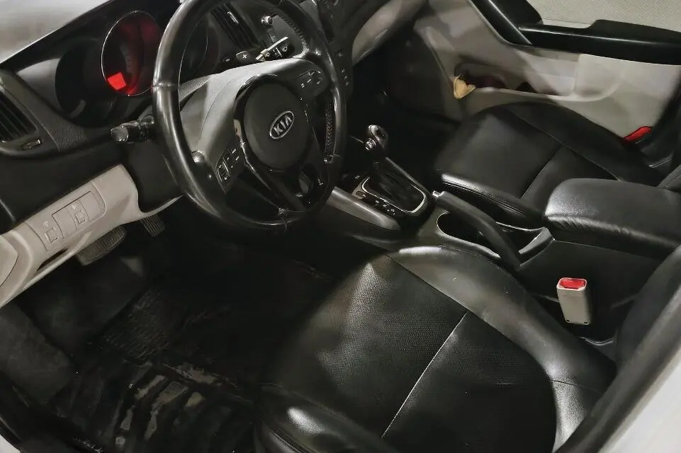 کیا،  سراتو (مونتاژ)