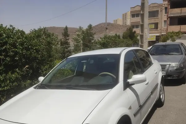 رنو  مگان (مونتاژ)