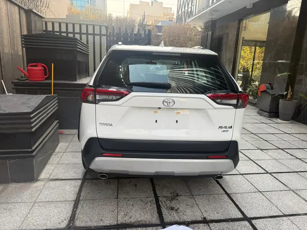 تویوتا، راوفور