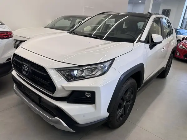 تویوتا، راوفور