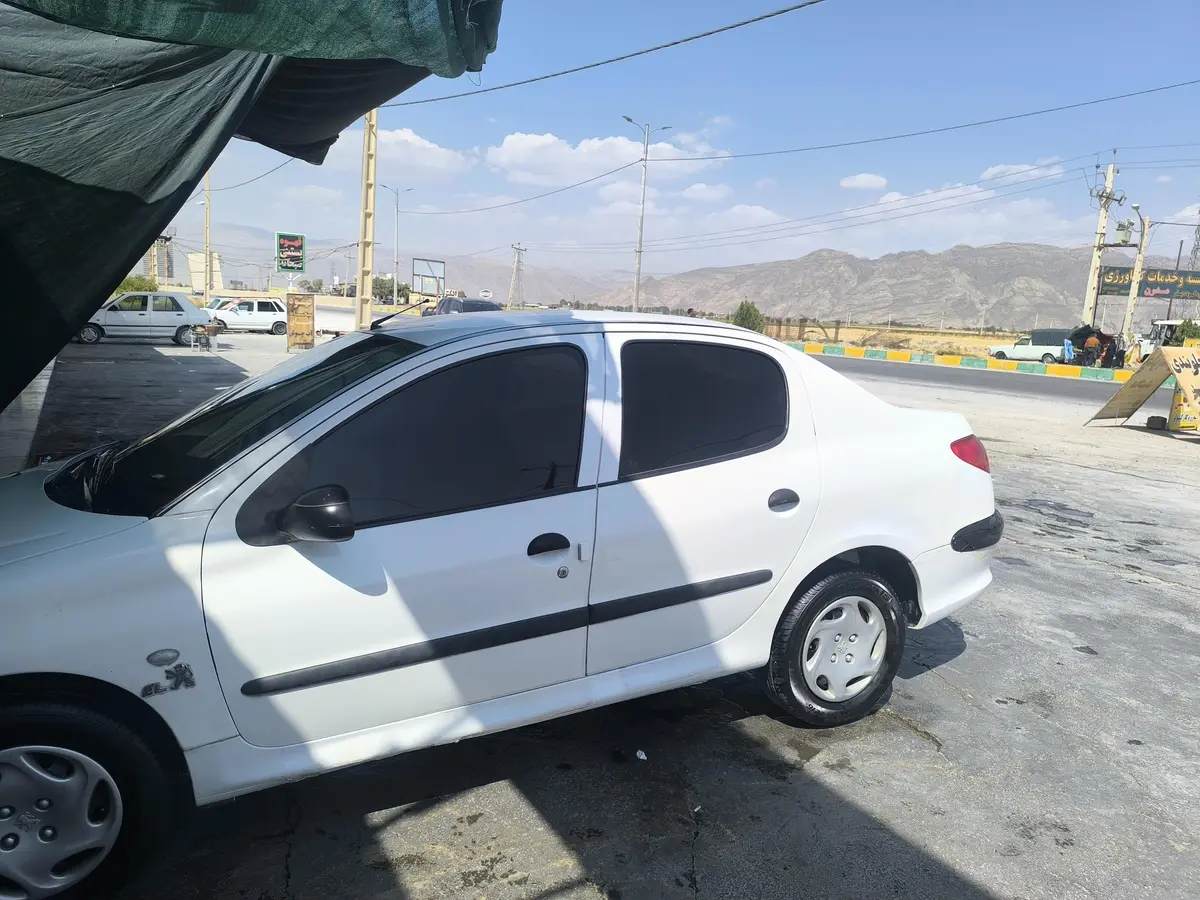 پژو،  206 SD
