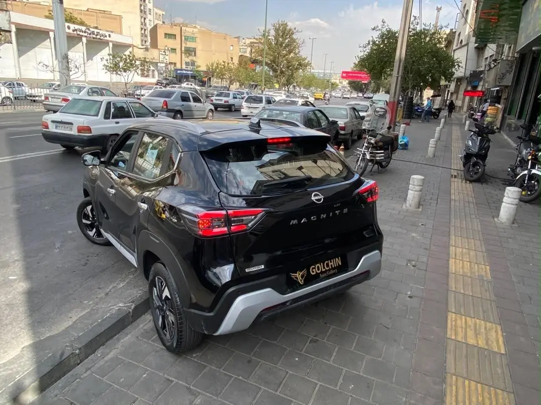 نیسان،  مگنایت