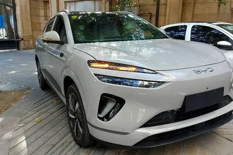بی وای دی، سی لاین 06 DMi