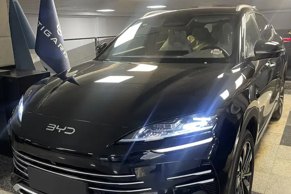 بی وای دی، سانگ پلاس DMi