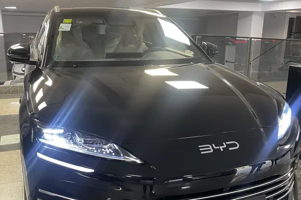 بی وای دی، سانگ پلاس DMi