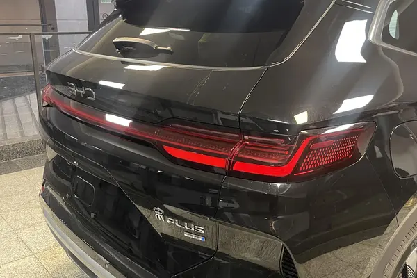 بی وای دی، سانگ پلاس DMi