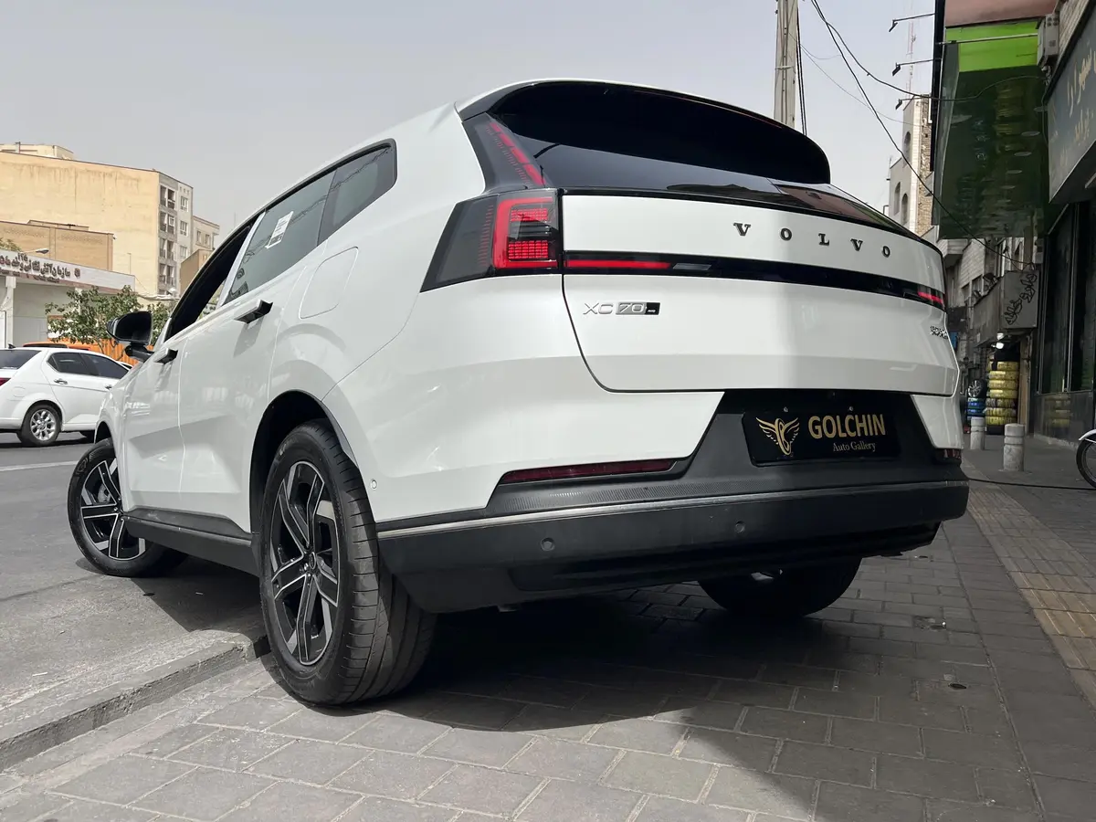 ولوو،  XC70