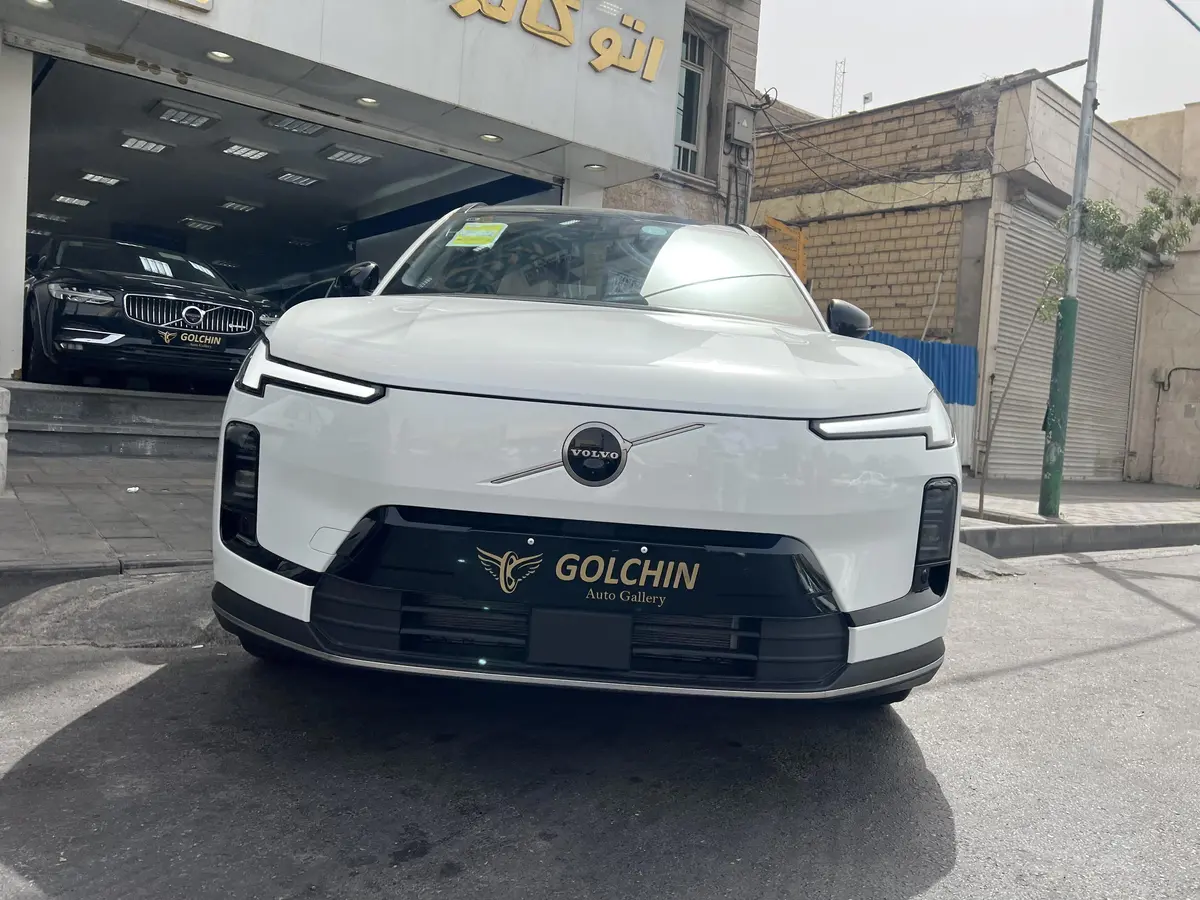ولوو،  XC70