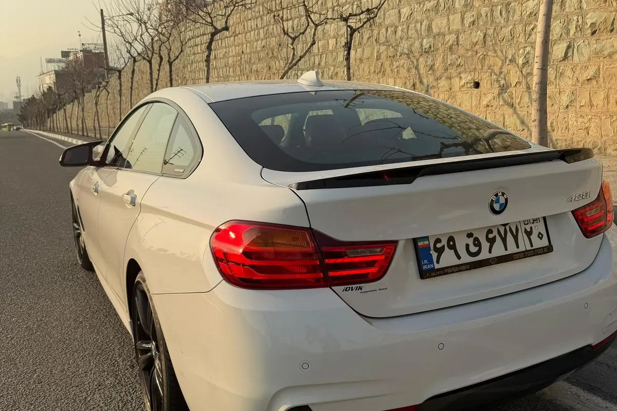 ب ام و،  سری 4 گرن کوپه