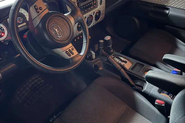 تویوتا، اف جی کروز