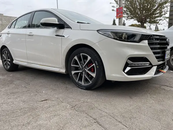 فونیکس، آریزو 6 پرو