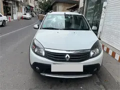 رنو، ساندرو استپ وی