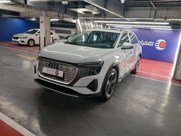 آئودی، Q5 e-tron