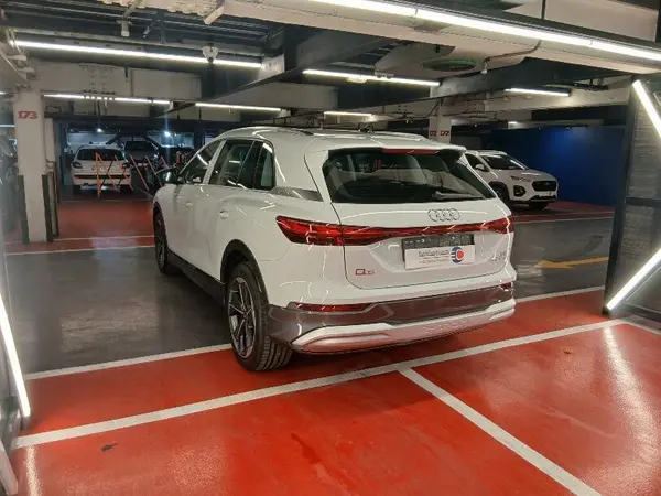 آئودی، Q5 e-tron