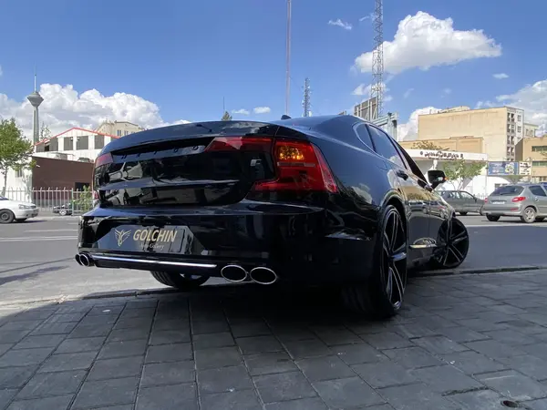 ولوو  S90