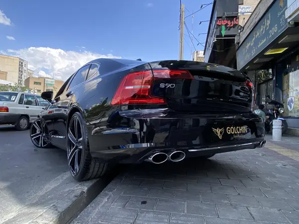 ولوو  S90