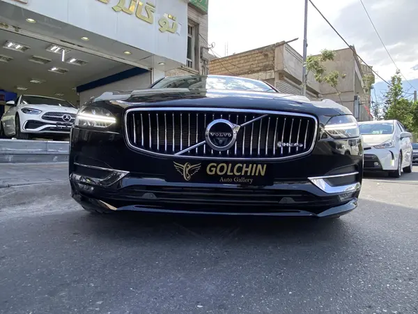 ولوو  S90