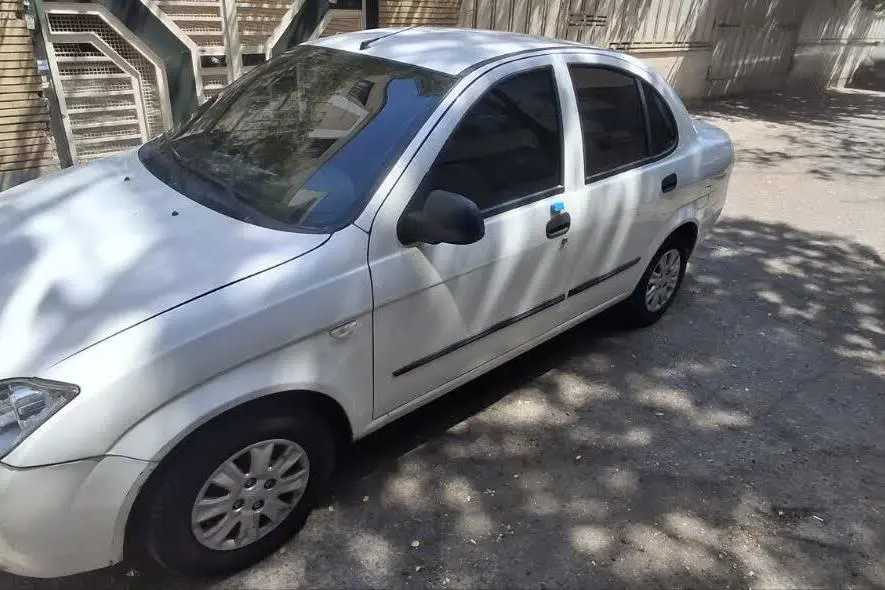 تیبا،  صندوق دار