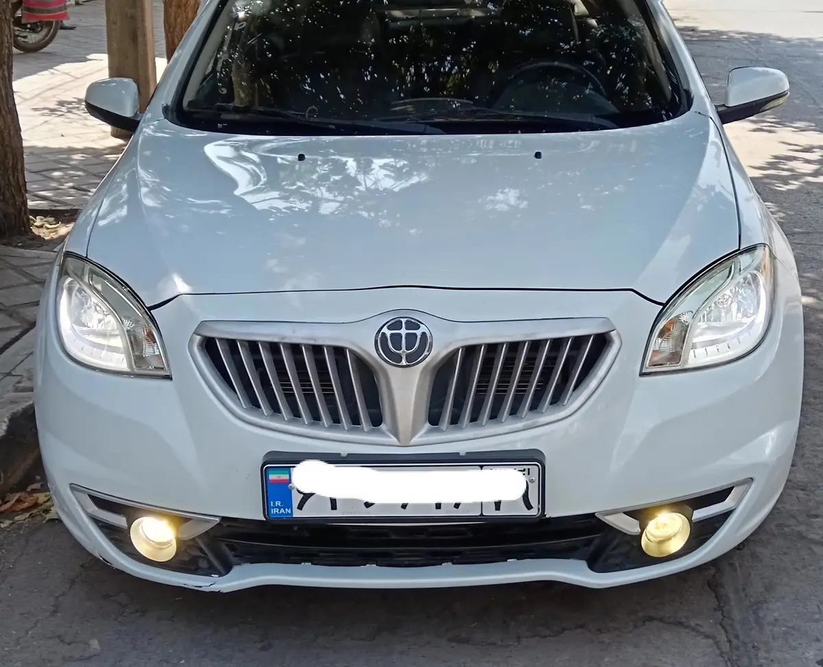 برلیانس،  H230