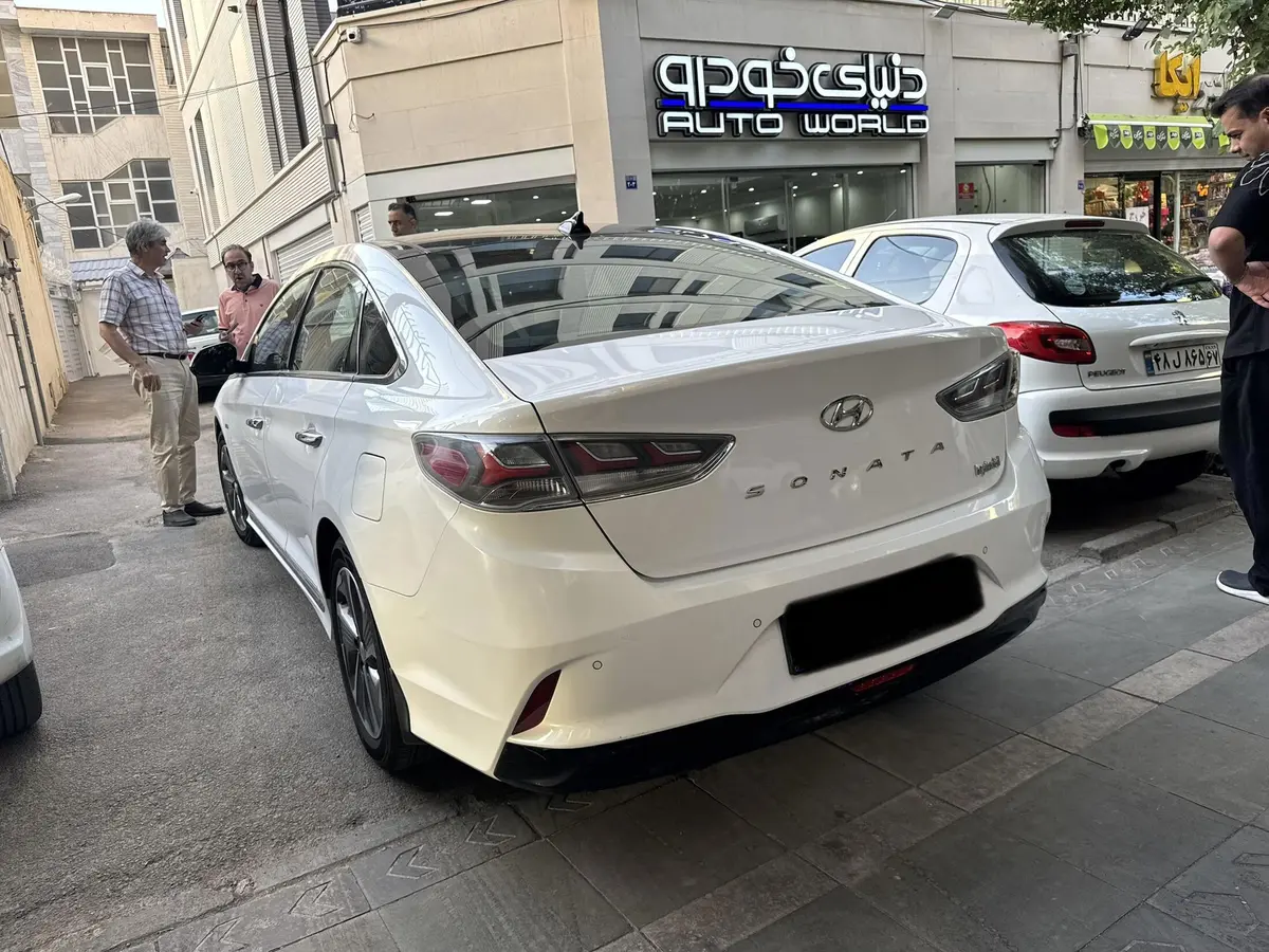 هیوندای  سوناتا هیبرید