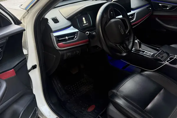 فونیکس، تیگو 7 پرو