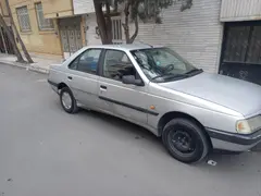 پژو، 405