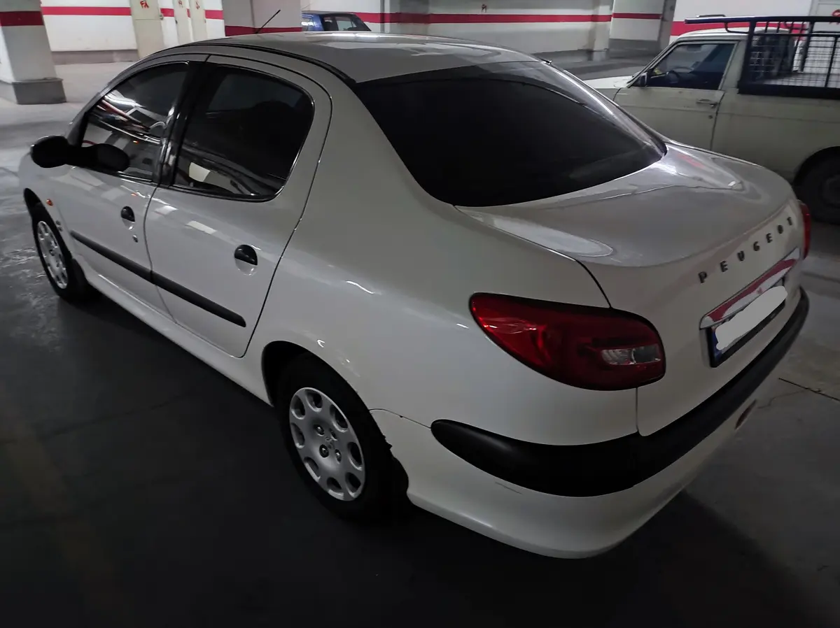 پژو  206 SD