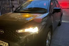 تویوتا، کرولا کراس هیبرید