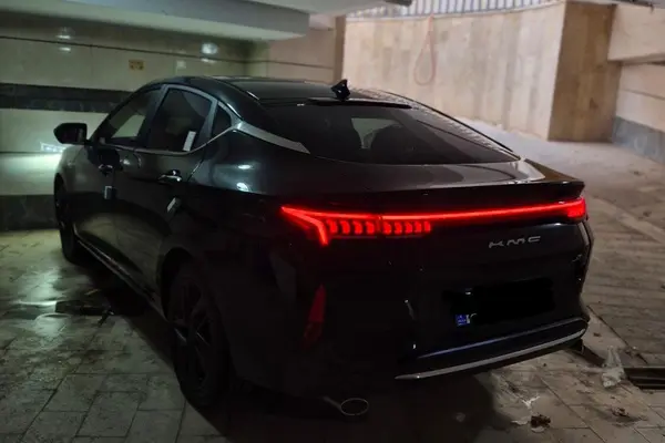 کی ام سی  J7