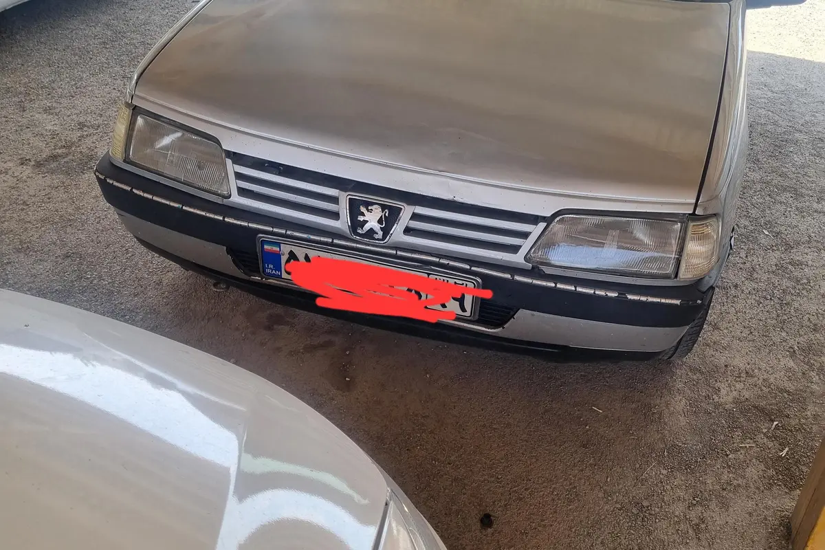 پژو،  405