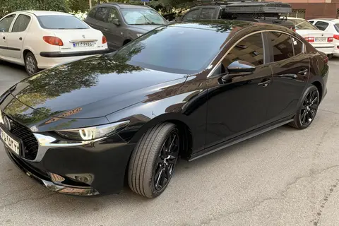 مزدا، 3 وارداتی