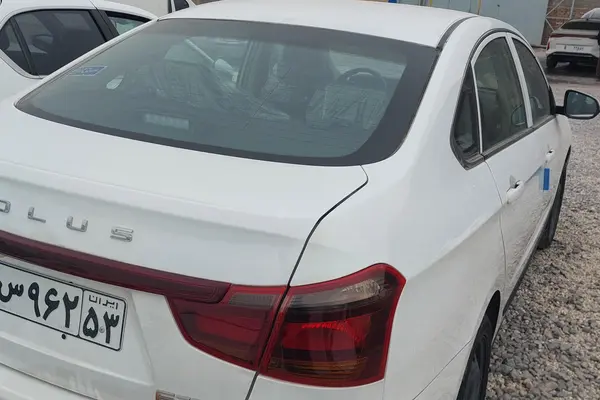 دانگ فنگ، E70