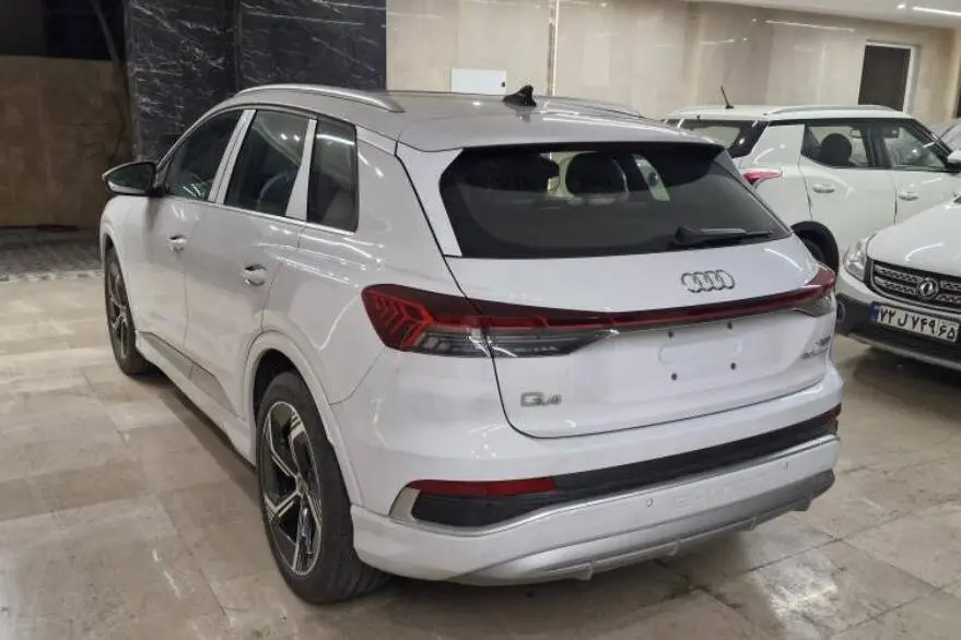 آئودی  Q4 e-tron