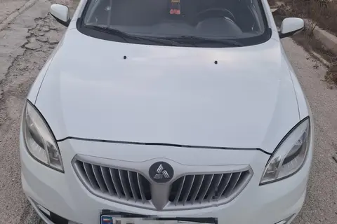 برلیانس، H330