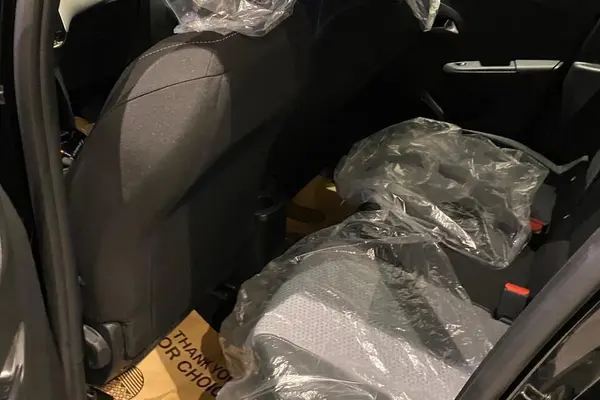 پیش فروش فولکس، آی دی یونیکس