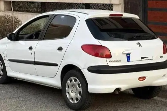 پژو  206