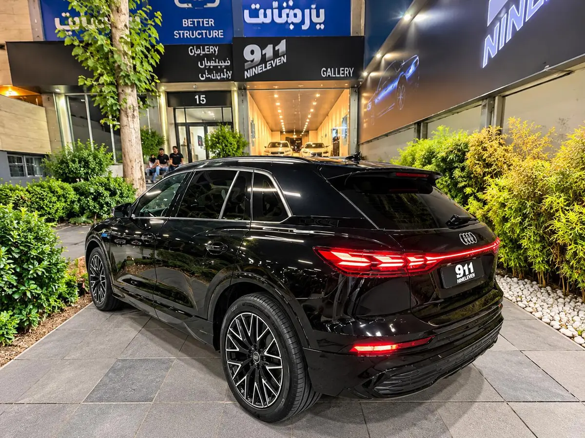 آئودی،  Q5 e-tron