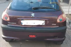 پژو، 206