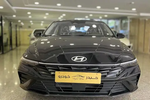هیوندای، النترا