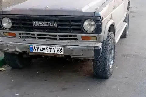 نیسان، پاترول چهار در