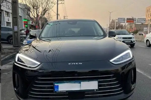 پیش فروش ایرس، HM5 EREV